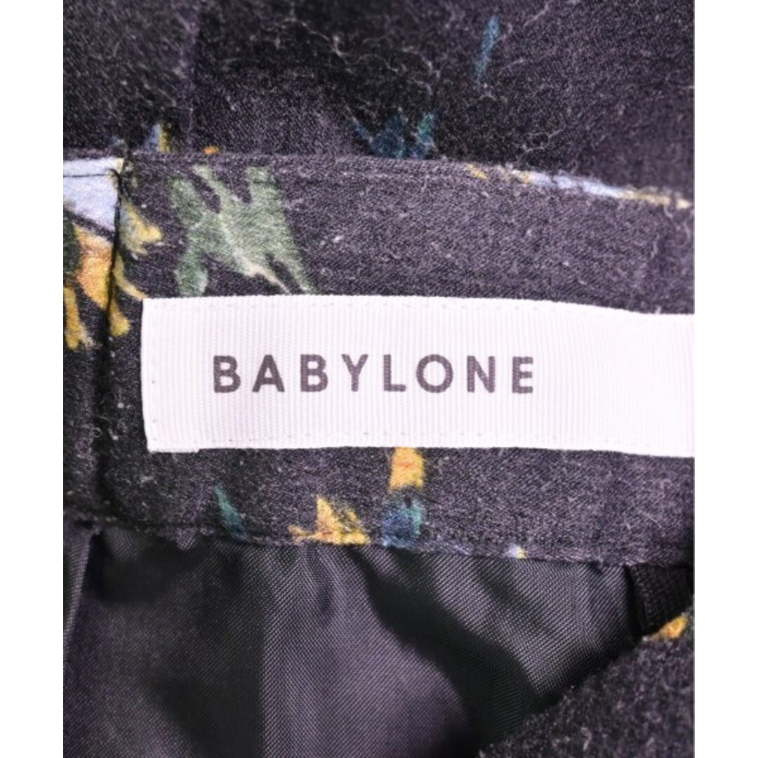 BABYLONE(バビロン)のBABYLONE ロング・マキシ丈スカート 36(S位) 黒x黄x緑等(花柄) 【古着】【中古】 レディースのスカート(ロングスカート)の商品写真