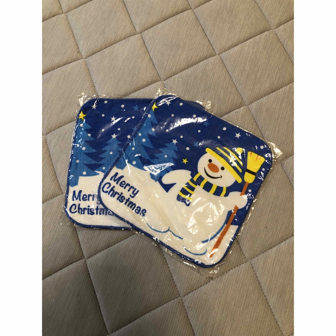 クリスマスミニタオル2枚セット エンタメ/ホビーのアニメグッズ(タオル)の商品写真
