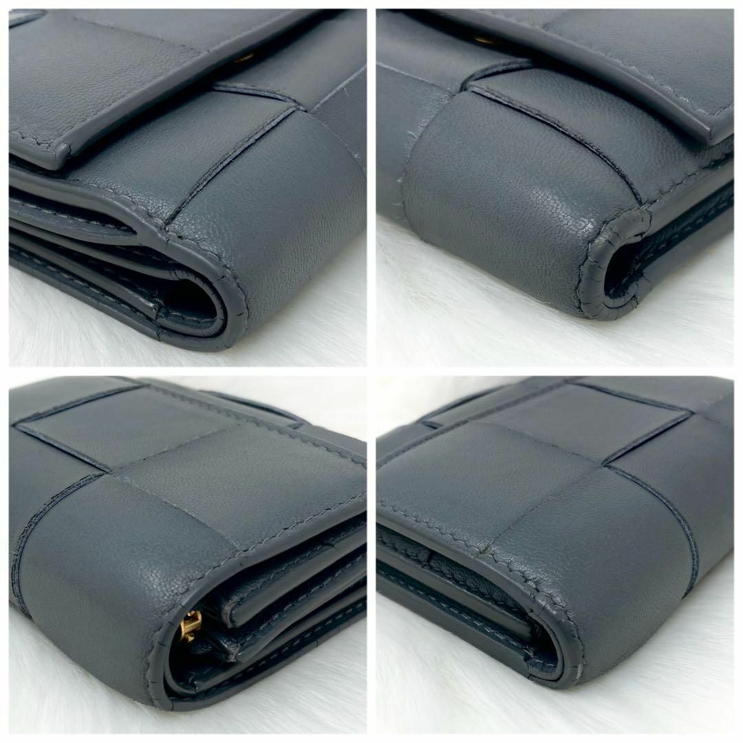 現行.極美品 ボッテガヴェネタ 財布 マキシイントレ カセット 現行.極美品 ボッテガヴェネタ 財布 マキシイントレ カセット