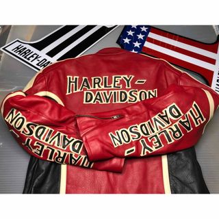 ハーレーダビッドソン(Harley Davidson)の【稀少なレアモデル！入手困難】極上ハーレーダビッドソン本革レーシング　ジャケット(レザージャケット)