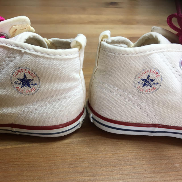 CONVERSE(コンバース)のコンバース ハイカット 白 キッズ/ベビー/マタニティのベビー靴/シューズ(~14cm)(スニーカー)の商品写真