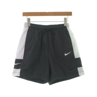 ナイキ(NIKE)のNIKE ナイキ ショートパンツ M 黒 【古着】【中古】(ショートパンツ)