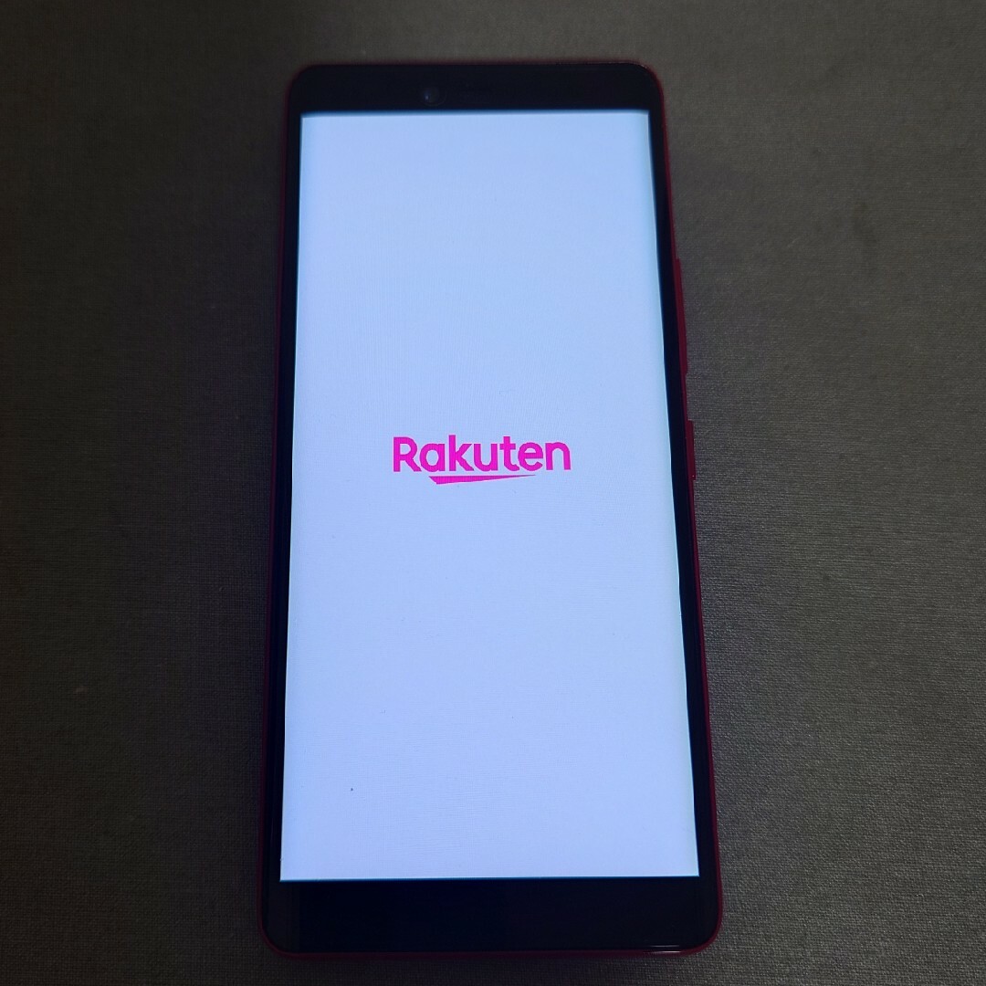 Rakuten(ラクテン)のRakuten Hand 5G スマホ/家電/カメラのスマートフォン/携帯電話(スマートフォン本体)の商品写真