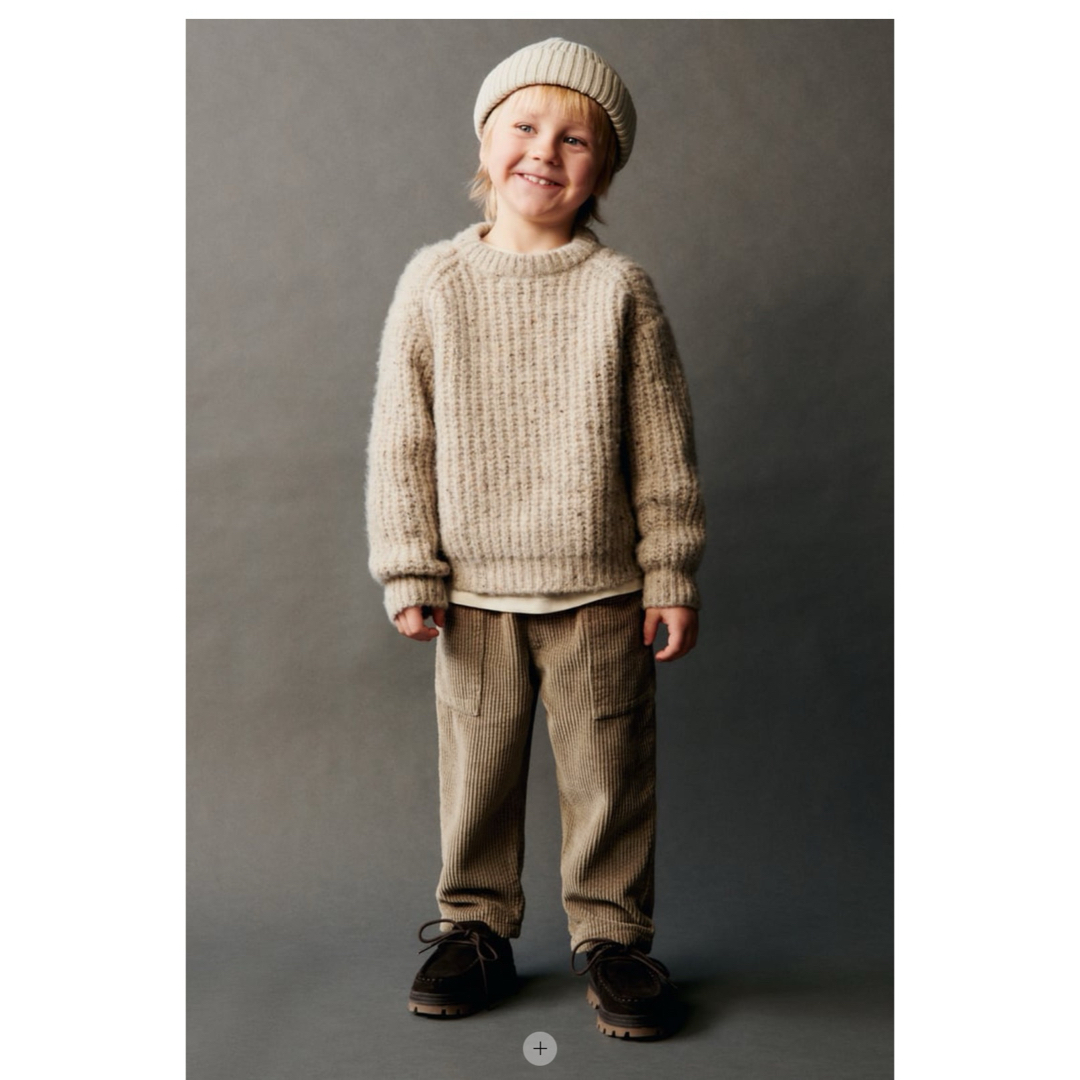 ZARA(ザラ)のZARA コーデュロイパンツ　グリーングレー キッズ/ベビー/マタニティのキッズ服男の子用(90cm~)(パンツ/スパッツ)の商品写真