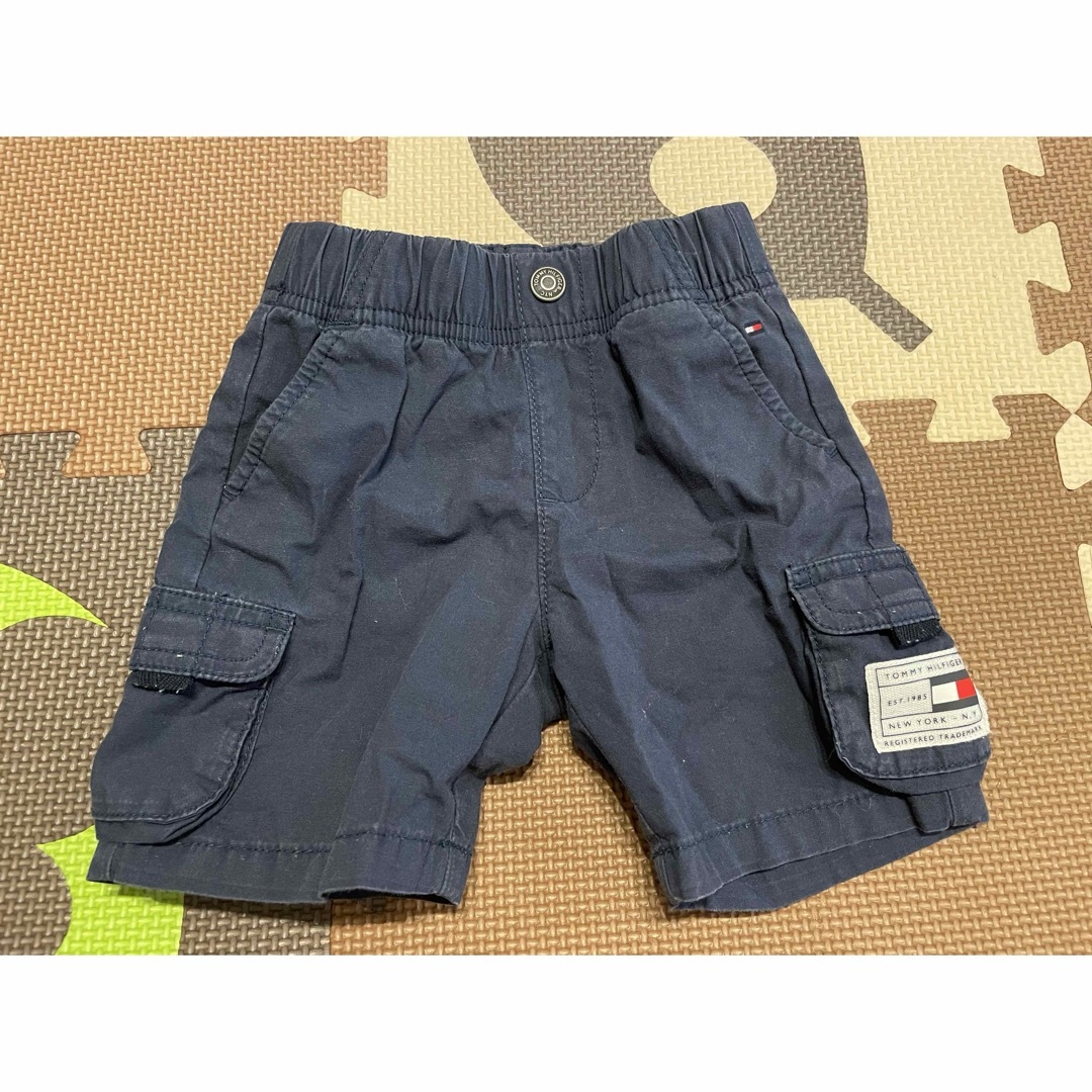 TOMMY HILFIGER(トミーヒルフィガー)のTOMMY HILFIGER 半ズボン80 キッズ/ベビー/マタニティのベビー服(~85cm)(パンツ)の商品写真