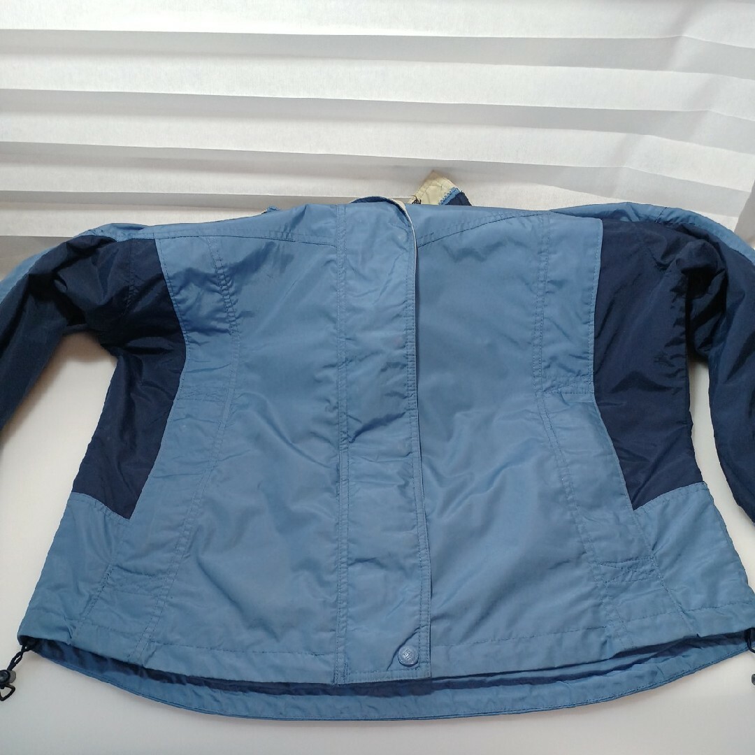 Columbia(コロンビア)の81♪US古着コロンビアナイロンジャケットブルー/ネイビーL(日本2XL) レディースのジャケット/アウター(ナイロンジャケット)の商品写真