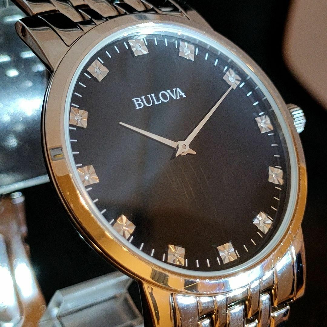 Bulova(ブローバ)の【BULOVA】ブローバ/展示品特価/メンズ腕時計/お洒落/シルバー色/激レア メンズの時計(腕時計(アナログ))の商品写真