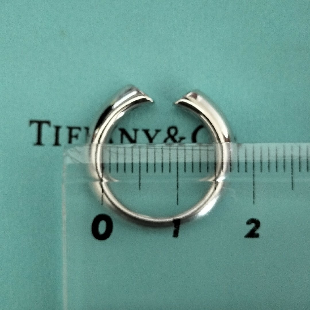 Tiffany & Co.(ティファニー)のTiffanyダイヤリングWG750 ７号 レディースのアクセサリー(リング(指輪))の商品写真