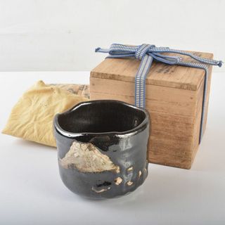 茶道具　尾形乾山造　富士図　黒筒茶碗　極め箱　M　R6620(陶芸)