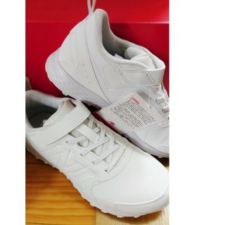 ニューバランス(New Balance)の新品☆ニューバランス　スニーカー(スニーカー)