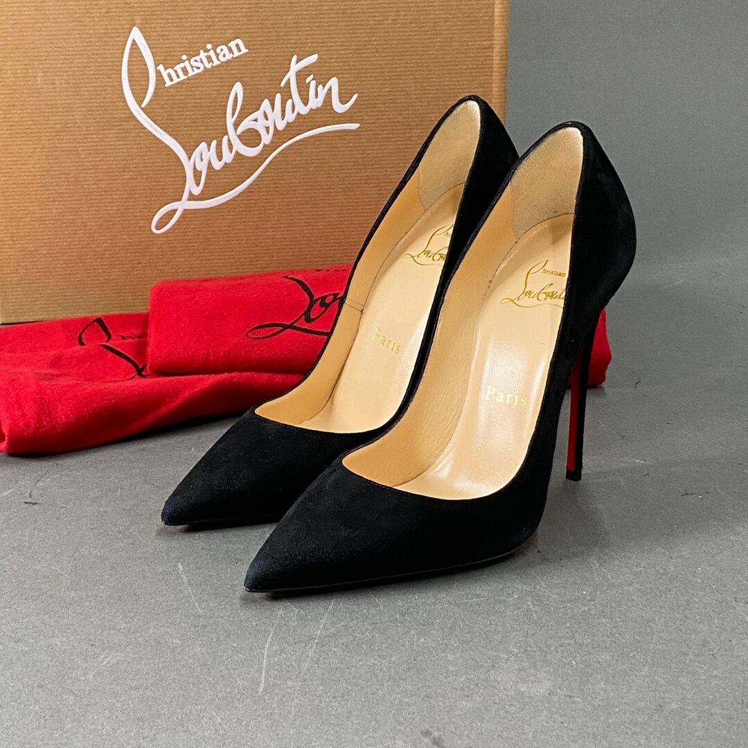 Christian Louboutin(クリスチャンルブタン)の11L6 イタリア製 Christian Louboutin クリスチャンルブタン パンプス スエード 34.5 ブラック レディース ピンヒール ハイヒール レディースの靴/シューズ(ハイヒール/パンプス)の商品写真