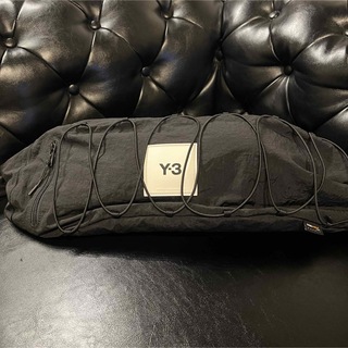 ワイスリー(Y-3)の美品 Y-3 CROSS BODY BAG(ボディーバッグ)