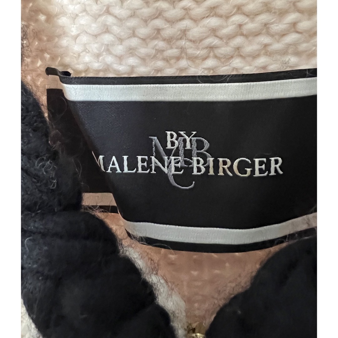 BY MALENE BIRGER(バイマレーネビルガー)のバイマレーネビルガー　ニットコート レディースのジャケット/アウター(ニットコート)の商品写真