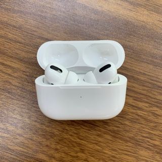 アップル(Apple)のApple純正 AirPods Pro MagSafe充電ケース付き(ヘッドフォン/イヤフォン)