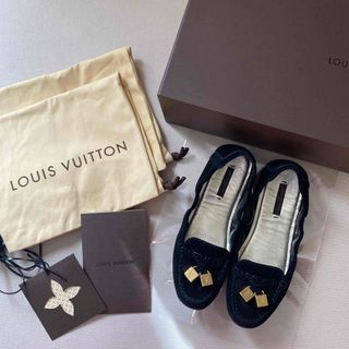 ルイヴィトン(LOUIS VUITTON)のLOUIS VUITTON スエード フラットシューズ ブラック 34 1/2 (バレエシューズ)