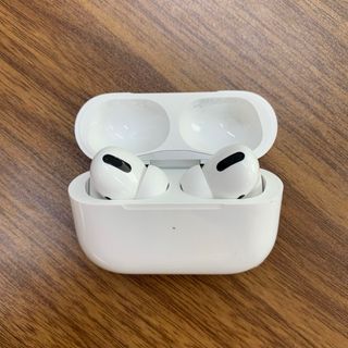 アップル(Apple)のApple純正 AirPods Pro MagSafe充電ケース付き(ヘッドフォン/イヤフォン)