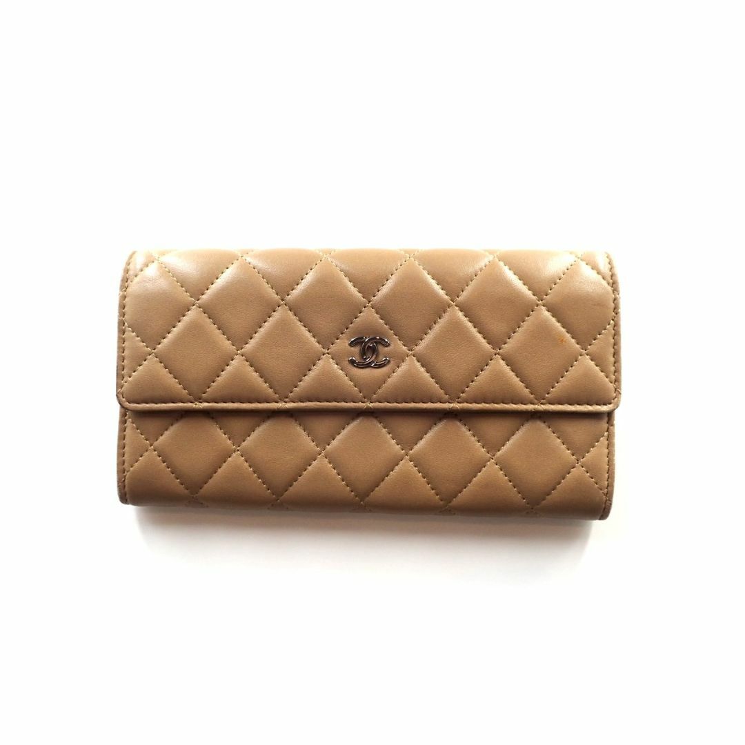CHANEL - CHANEL マトラッセ ココマーク ラムスキン 長財布 2つ折り財布