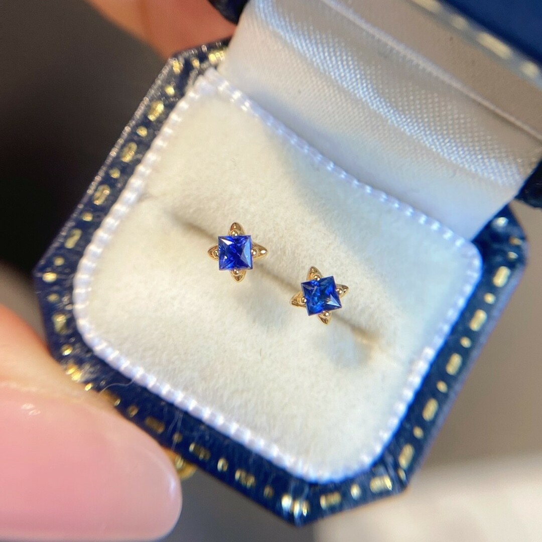 ルビーサファイアピアス0.19ct　k18