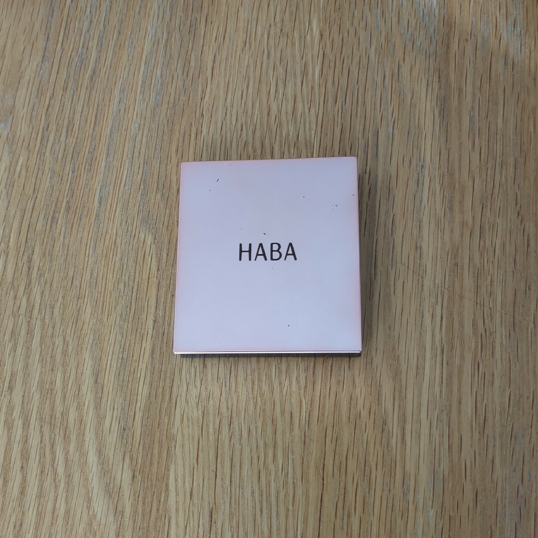 HABA(ハーバー)のHABA グラデーションアイカラー　ベーシックブラウン　ハーバー コスメ/美容のベースメイク/化粧品(アイシャドウ)の商品写真