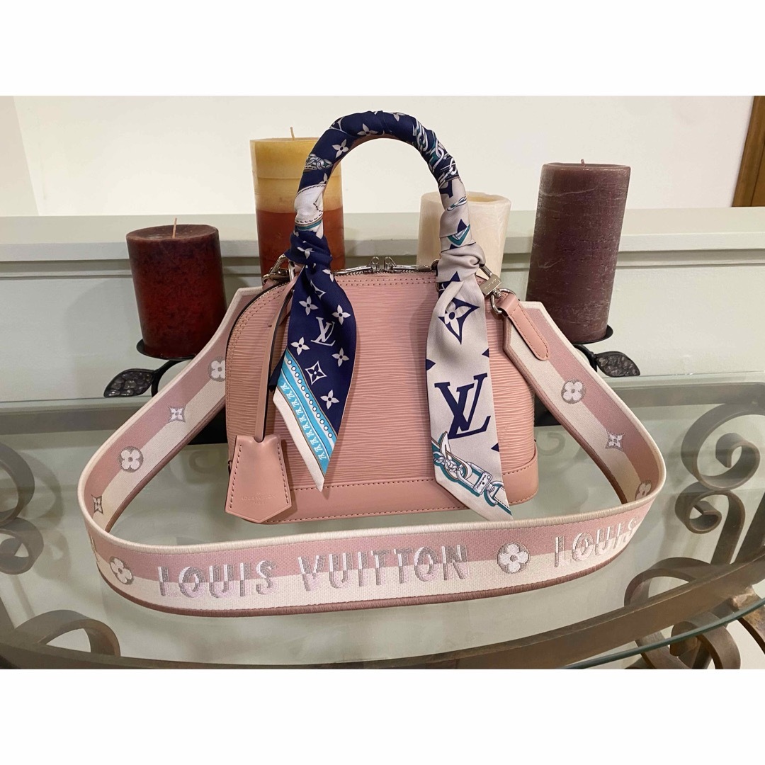 LOUIS VUITTON - 新品／未使用 限定ルイヴィトン エピ ハンドバッグ