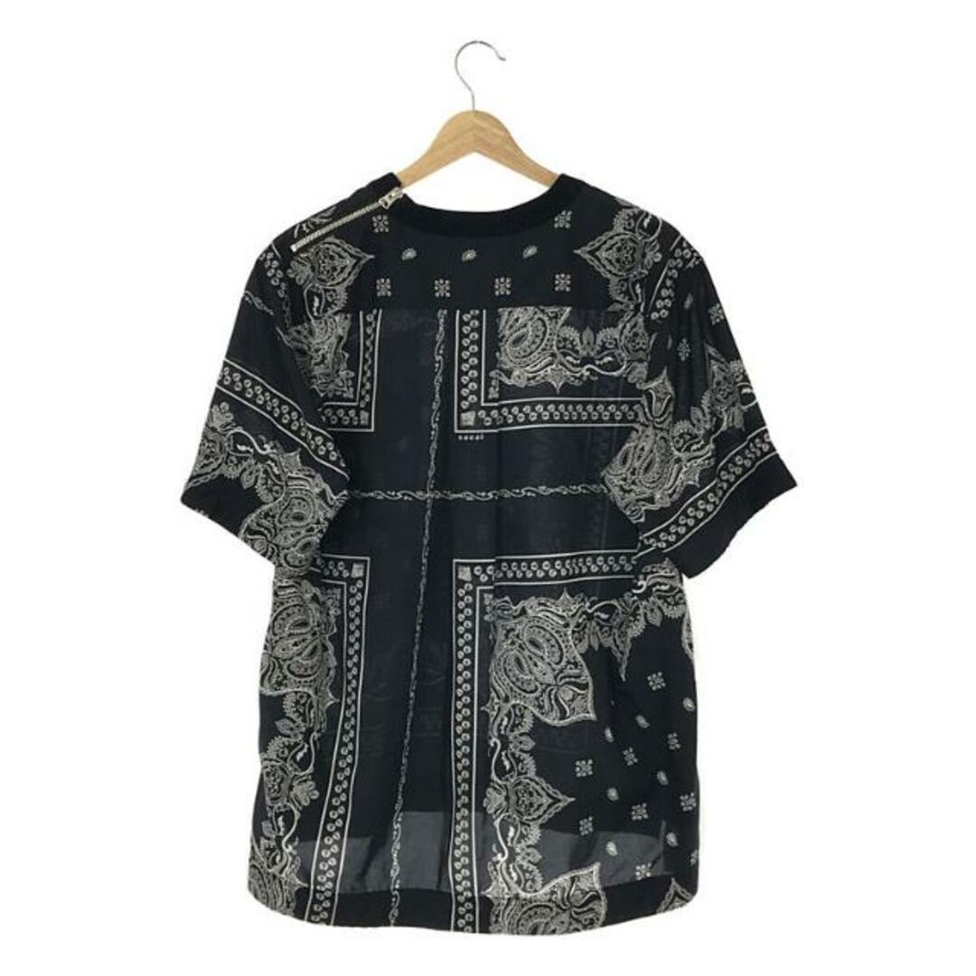 sacai(サカイ)のsacai / サカイ | 2019SS | Bandana Printed T-Shirt  / バンダナ ペイズリー ショルダージップ ポケットTシャツ | 2 | ネイビー | メンズ メンズのトップス(Tシャツ/カットソー(半袖/袖なし))の商品写真