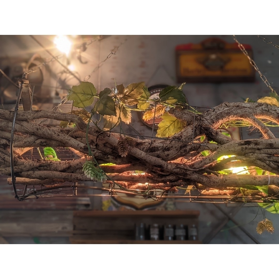 大自然の恵みの木製シェイドランプ 4連ウッドランプ ハンギング式間接照明