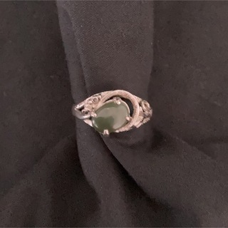 緑　石　シルバー　リング(リング(指輪))