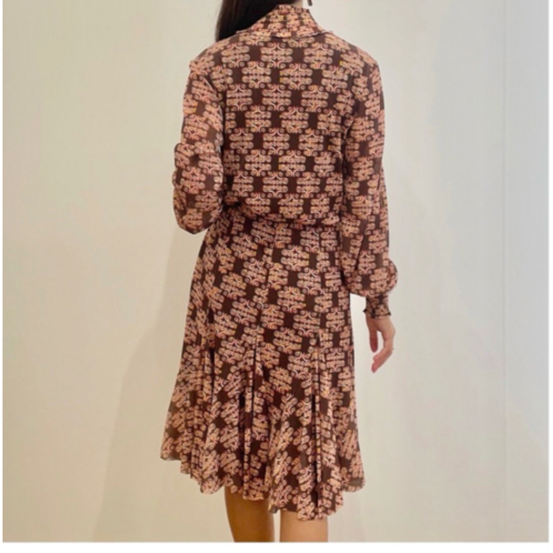 VIVIENNE TAM - ヴィヴィアンタム 2023コレクションドレス未使用 VIVIENNE TAM - ヴィヴィアンタム 2023コレクションドレス未使用