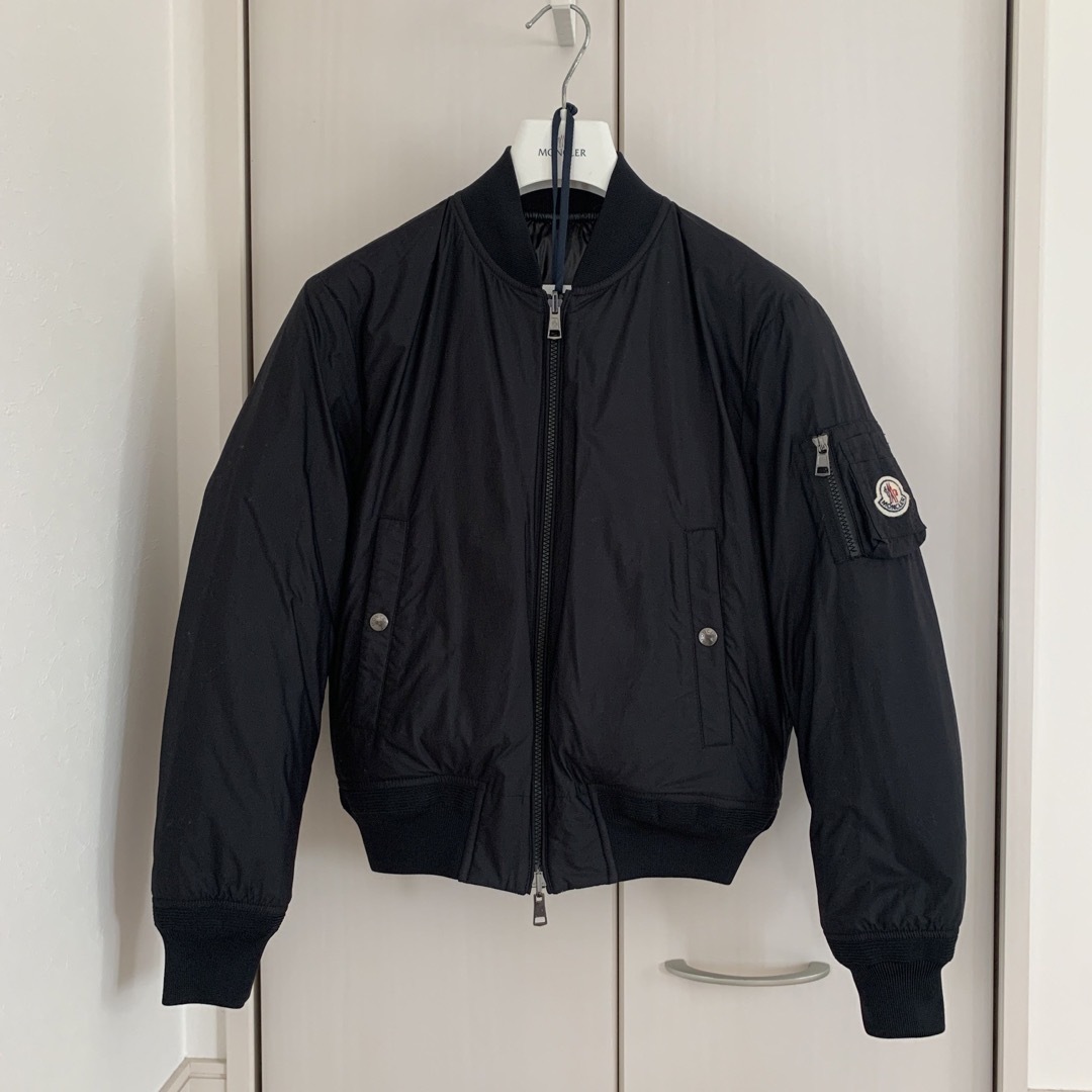 MONCLER(モンクレール)の未使用 モンクレール GRANVILLE ma1 リバーシブルダウン レディースのジャケット/アウター(ダウンジャケット)の商品写真