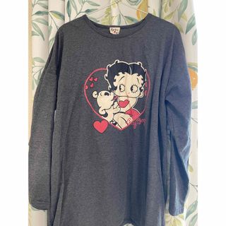 ベティブープ(Betty Boop)のベティちゃん　ゆったり丈長めの長袖Tシャツ(Tシャツ(長袖/七分))