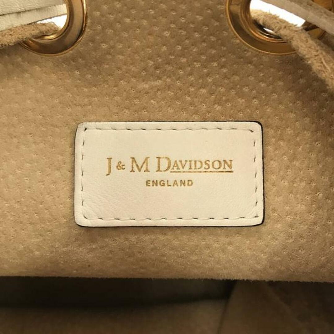 J&M DAVIDSON(ジェイアンドエムデヴィッドソン)のJ&M DAVIDSON / ジェイアンドエムデヴィッドソン | FRINGE CARNIVAL フリンジカーニバル L レザー 巾着バッグ | ホワイト | レディース レディースのバッグ(ショルダーバッグ)の商品写真