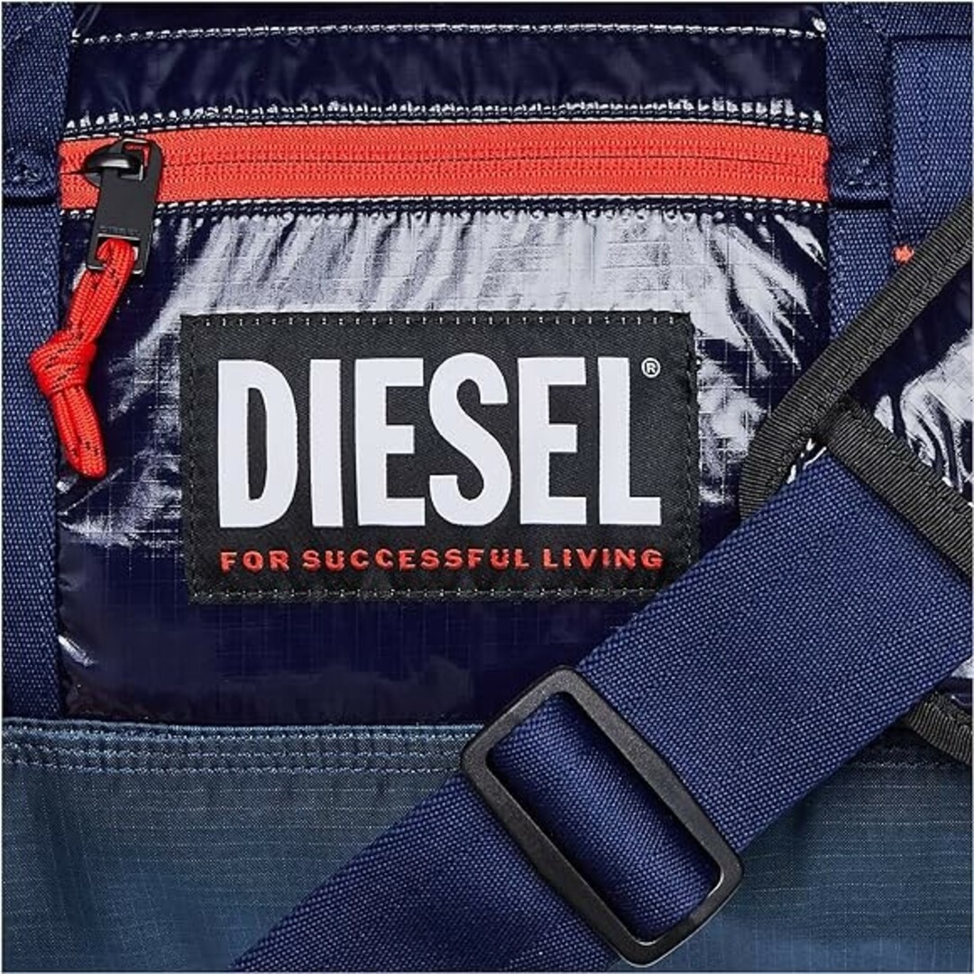 DIESEL(ディーゼル)のDIESEL ディーゼル ボストンバッグ ネイビー メンズのバッグ(ボストンバッグ)の商品写真