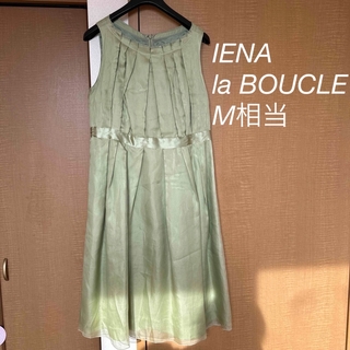 イエナラブークル(IENA LA BOUCLE)のIENA イエナラブークル　ミントグリーン　ワンピース　シルク100% サイズM(ひざ丈ワンピース)