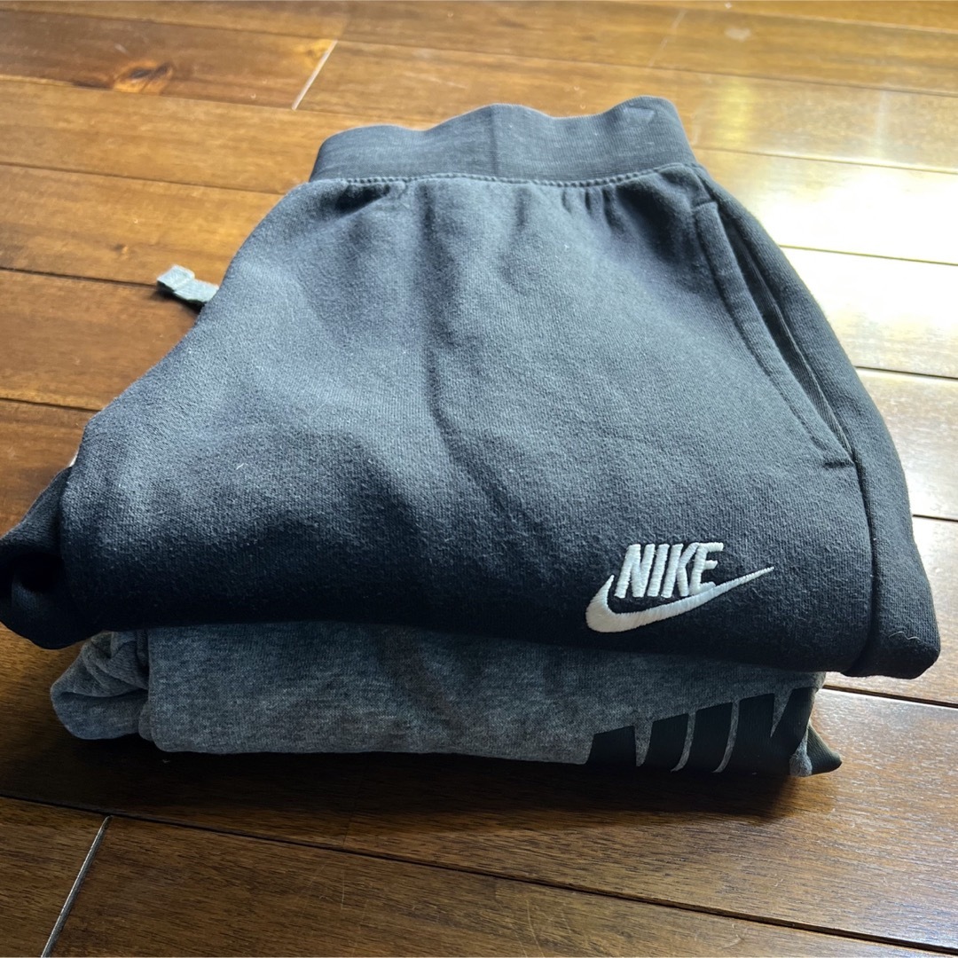 NIKE(ナイキ)のナイキ 140 スウェットパンツ キッズ/ベビー/マタニティのキッズ服男の子用(90cm~)(パンツ/スパッツ)の商品写真