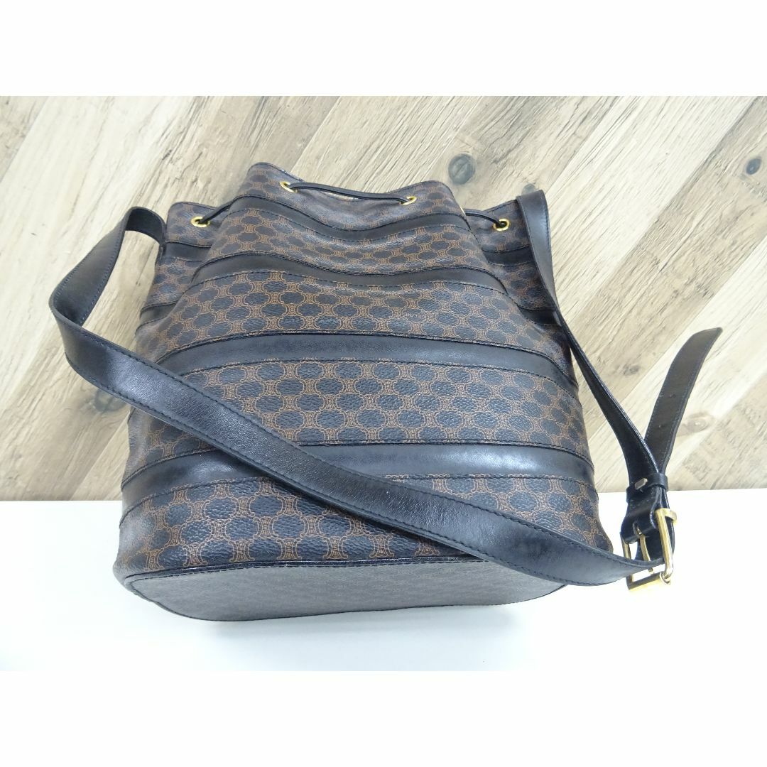 M広027 / CELINE マカダム柄 ショルダーバッグ PVC レザー M広027 / CELINE マカダム柄 ショルダーバッグ PVC レザー