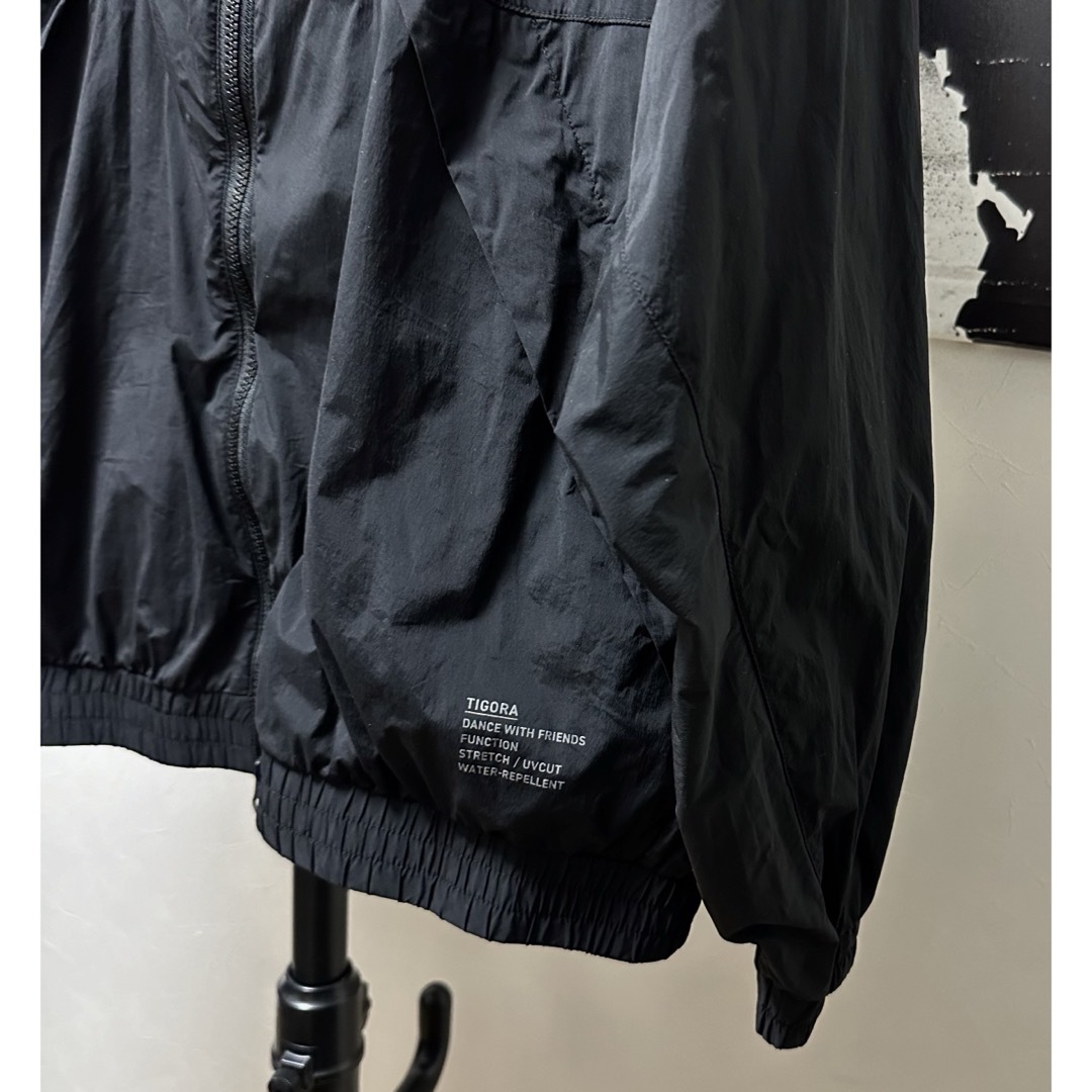 TIGORA(ティゴラ)の秋冬モデル　TIGORAティゴラストレッチナイロンジャケットBK  Size.L メンズのジャケット/アウター(ナイロンジャケット)の商品写真