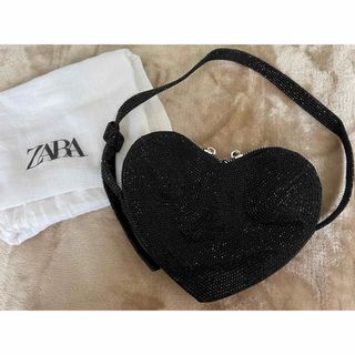 ザラ(ZARA)のZARA シャイニーハートショルダーバッグ　【うーた様】(ハンドバッグ)