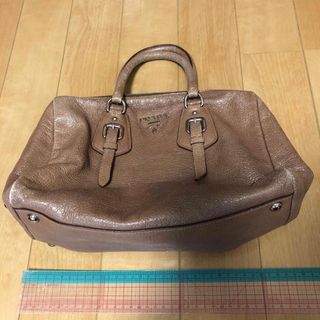 PRADA(ボストンバッグ ・ ベージュ系)のフリマアイテム一覧 PRADA(ボストンバッグ ・ ベージュ系)のフリマアイテム一覧