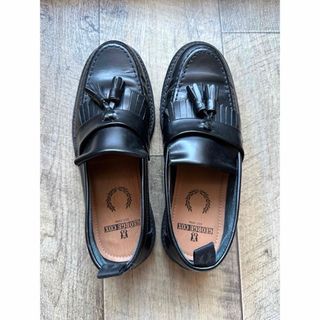FRED PERRY(ローファー/革靴)のフリマアイテム一覧 FRED PERRY(ローファー/革靴)のフリマアイテム一覧