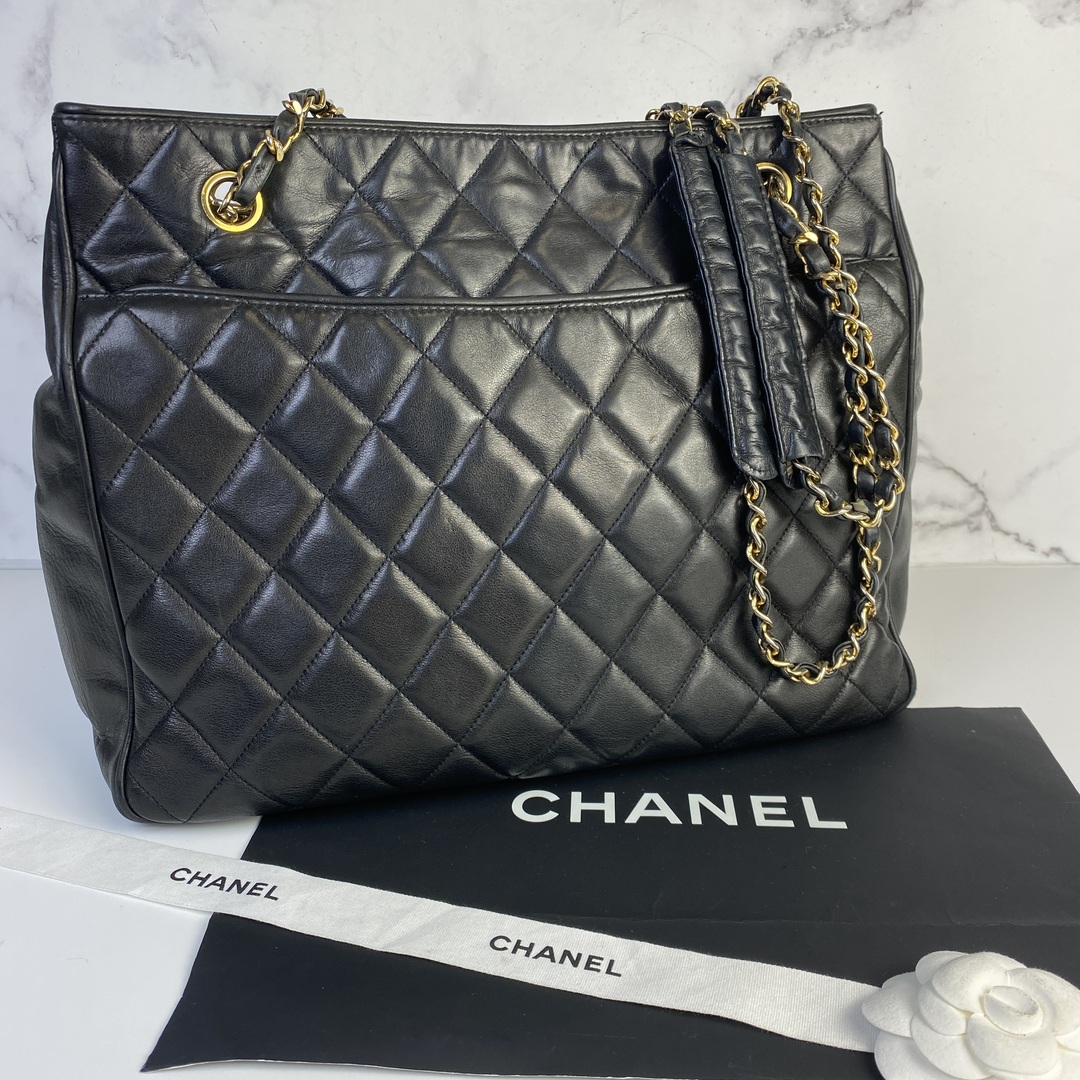 美品シャネル  マトラッセ　レザー　マトラッセチェーントートバッグA-1015CHANEL