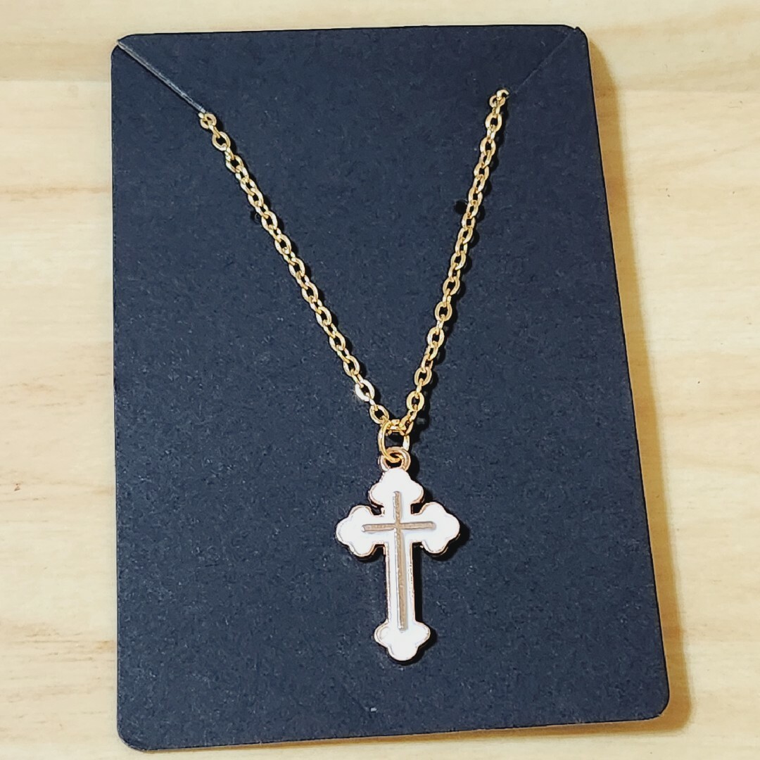 十字架ネックレス ハンドメイドのアクセサリー(ネックレス)の商品写真