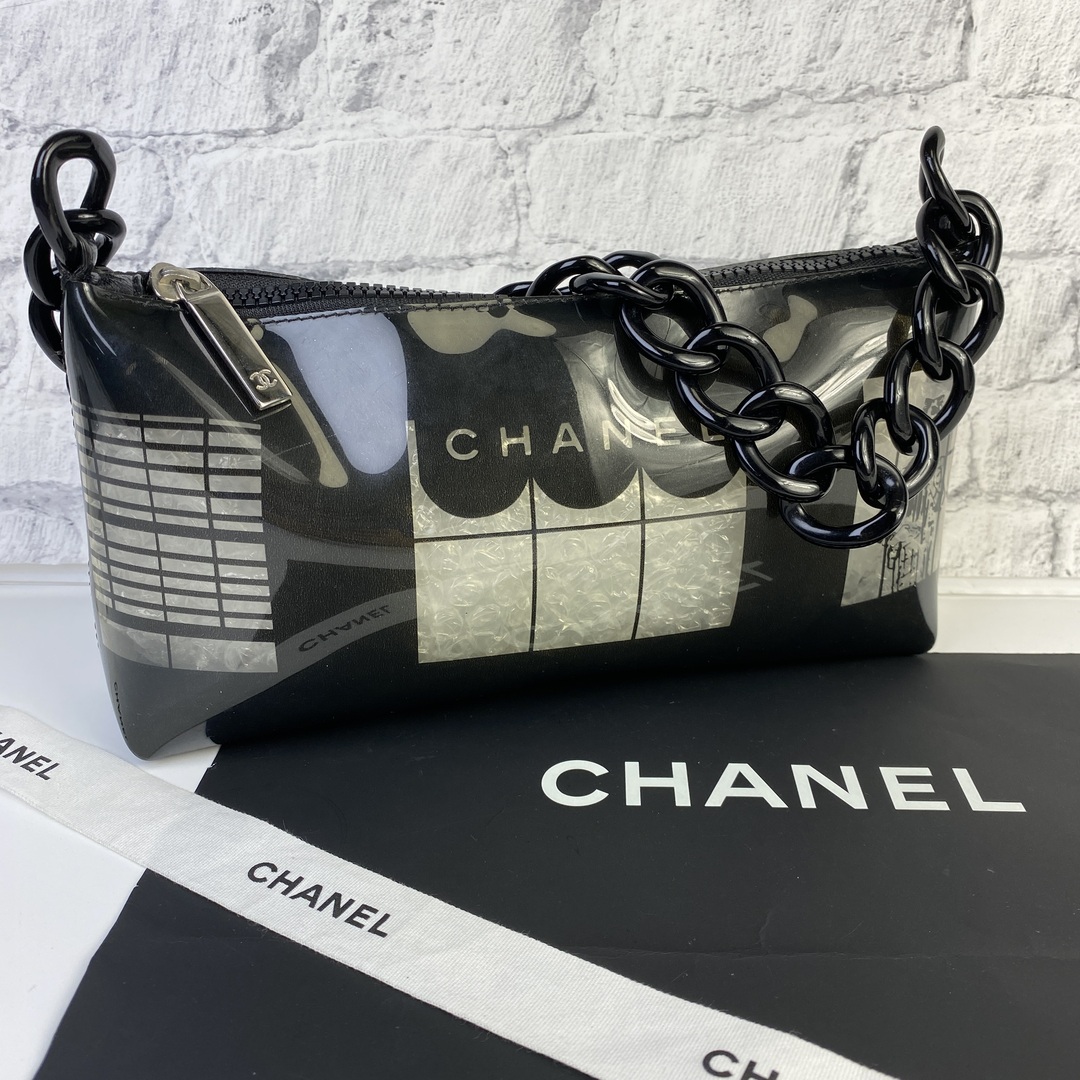 極美品CHANEL　ウインドウズ　PVC　ハンドバッグ　ブラックA-0945CHANEL