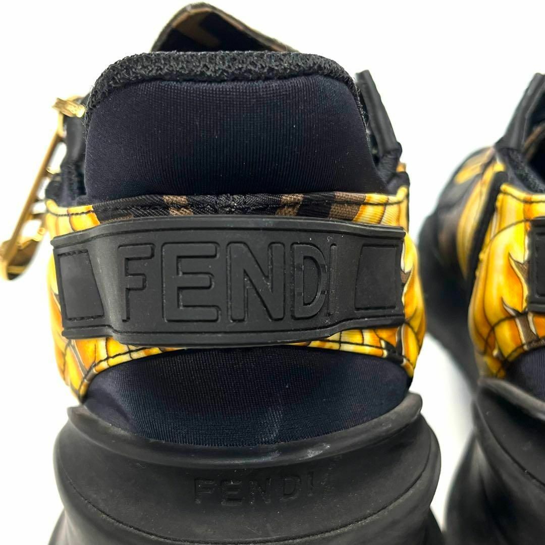 FENDI(フェンディ)の【美品】フェンディ×ヴェルサーチ　スニーカー　ダッドシューズ　黒　レザー レディースの靴/シューズ(スニーカー)の商品写真