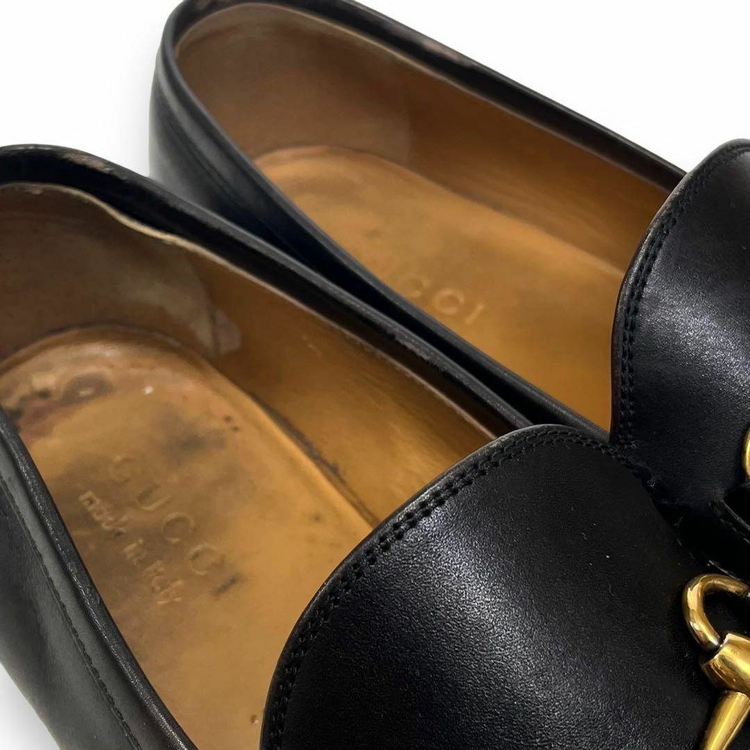 Gucci(グッチ)の【良品】グッチ　ホースビット　ローファー　黒　ブラック　革靴　レザー　ヒール メンズの靴/シューズ(ドレス/ビジネス)の商品写真