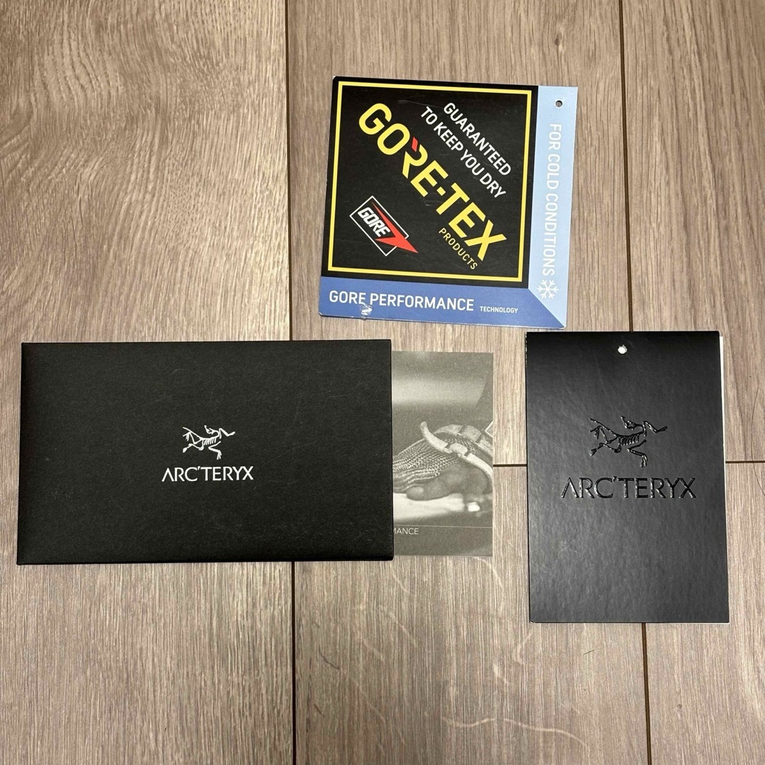 ARC'TERYX(アークテリクス)のアークテリクス サーミーパーカ  メンズ S Dracaena(カーキ) メンズのジャケット/アウター(ダウンジャケット)の商品写真