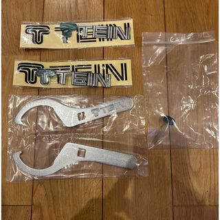 テイン(テイン)の車高調用工具とおまけ　TEIN(工具/メンテナンス)