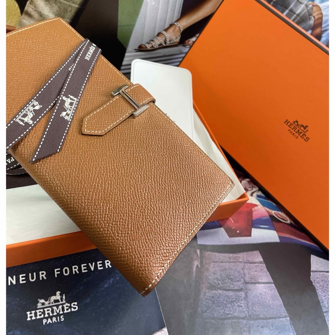 【正規品】HERMES ほぼ未使用✨エルメス  『べアン』スフレ 長財布 人気色財布