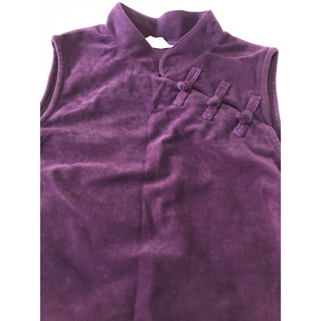 チャイナ服　紫　上着　未使用 レディースのトップス(シャツ/ブラウス(半袖/袖なし))の商品写真