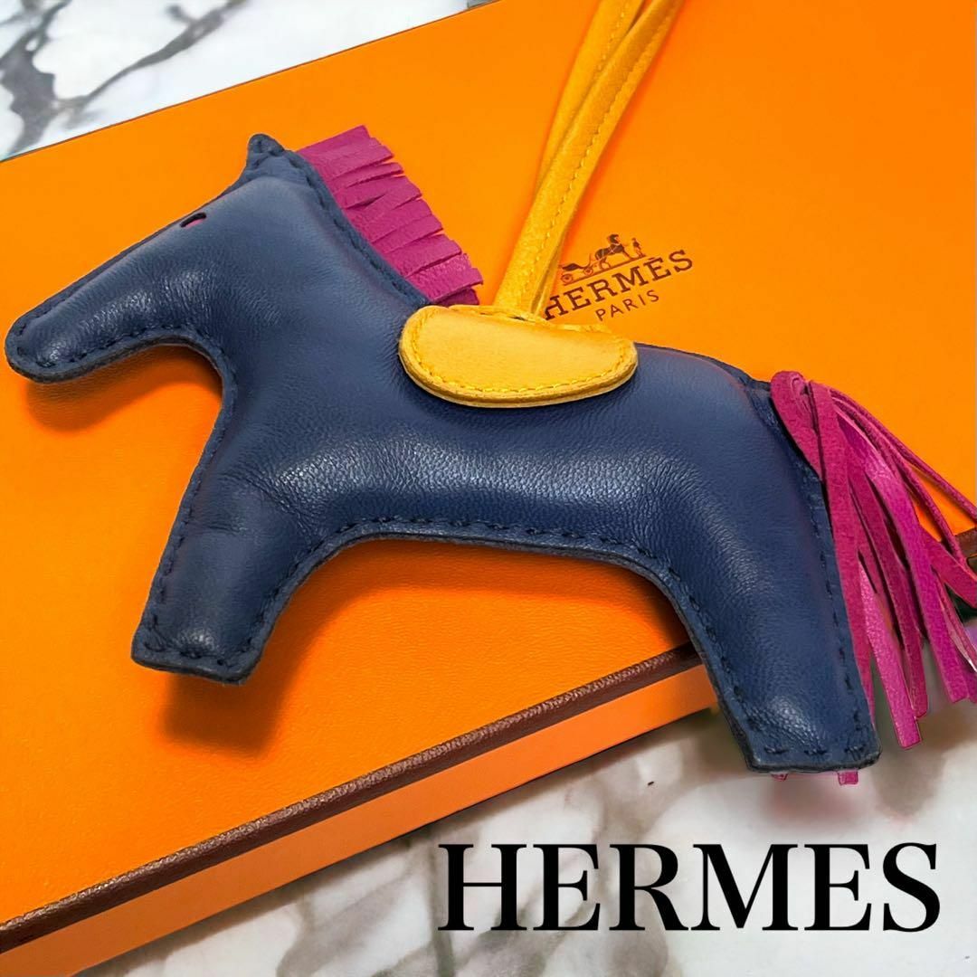 Hermes(エルメス)の【美品】エルメス　ロデオ　チャーム　キーホルダー　ストラップ　馬 レディースのファッション小物(キーホルダー)の商品写真