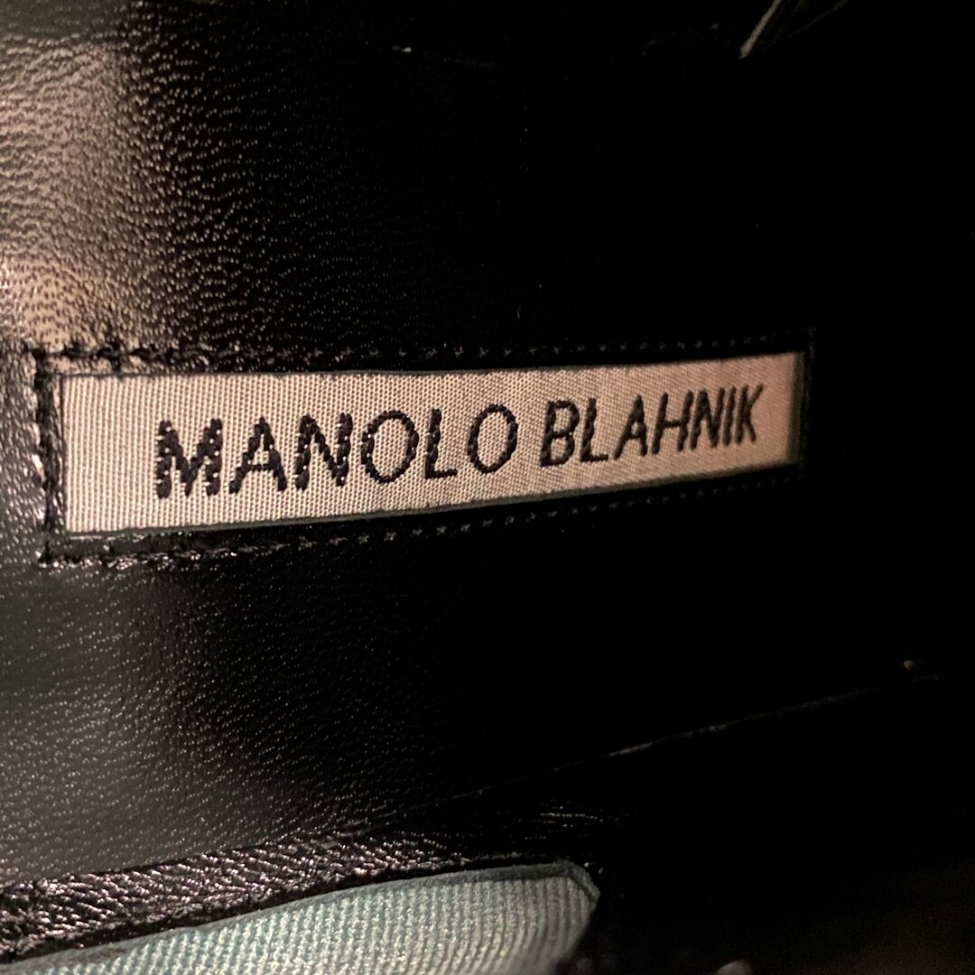 MANOLO BLAHNIK(マノロブラニク)の23L6 イタリア製 MANOLO BLAHNIK マノロ ブラニク ショートブーツ 35 ブラック レディース サイドゴアブーツ ピンヒールブーツ レディースの靴/シューズ(ブーツ)の商品写真